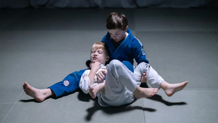 Kids Grapple Club (4–6 yrs)