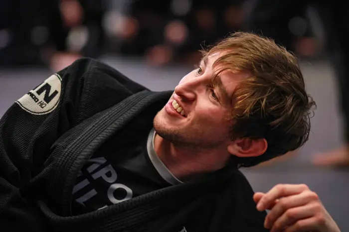HeadNod students training jiu jitsu on the mat