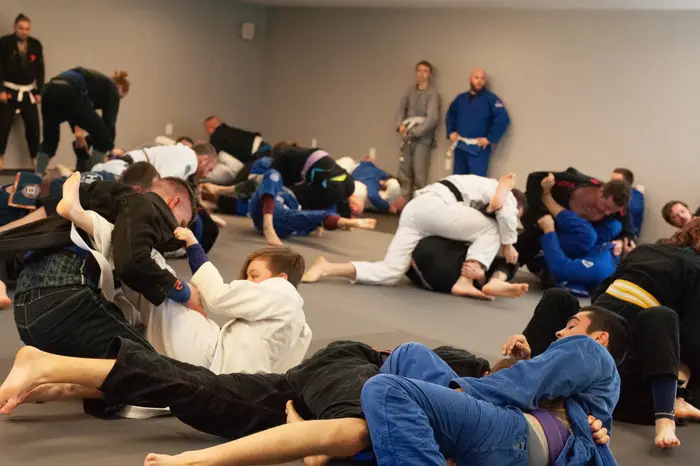 HeadNod jiu jitsu training session