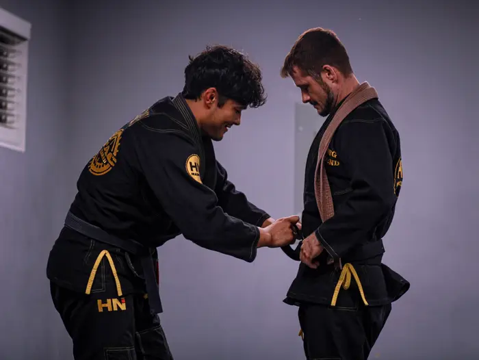 Jiu jitsu instruction at HeadNod
