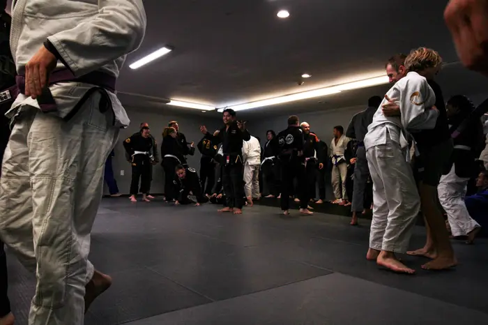 HeadNod jiu jitsu class on the mat