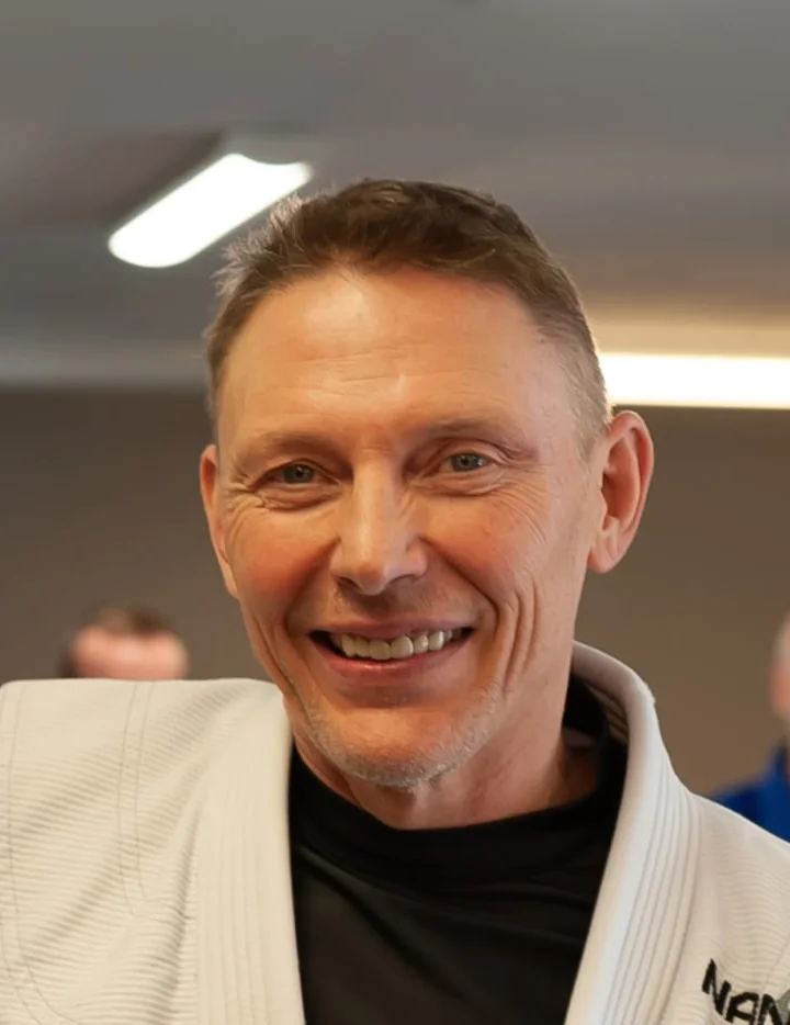 Steve McKinney, Black Belt