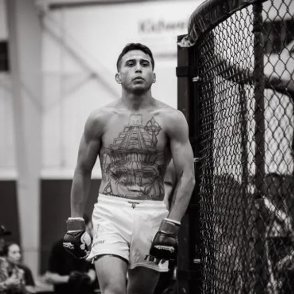 Jose Hernandez, Purple Belt · Pro MMA