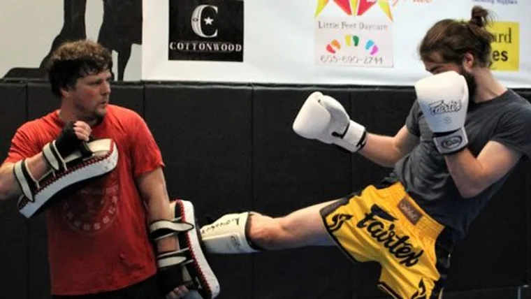 Adult Muay Thai